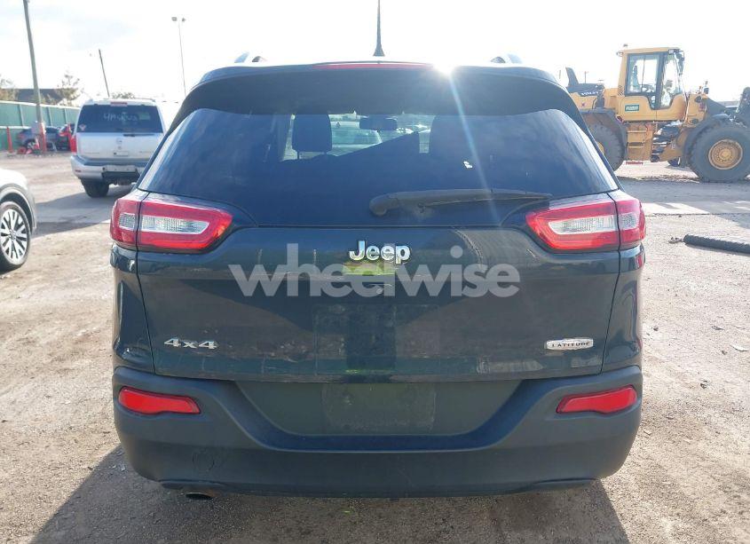 Photo 17 of 2018 Jeep Cherokee LATITUDE PLUS 4X4 (VIN 1C4PJMLB3JD601512)
