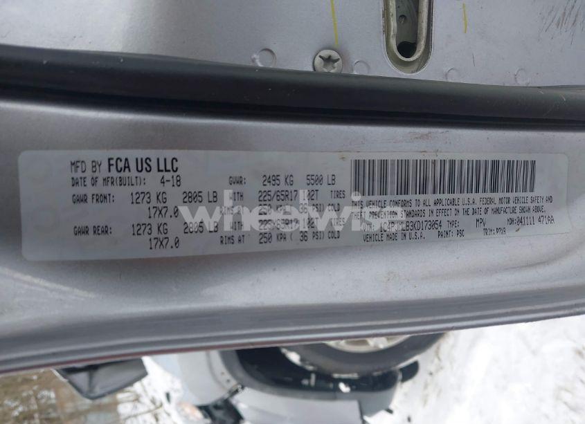 Photo 9 of 2019 Jeep Cherokee LATITUDE PLUS 4X4 (VIN 1C4PJMLB3KD173054)