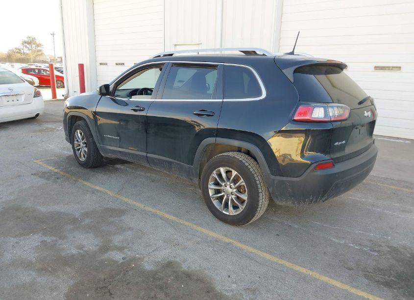 Photo 3 of 2019 Jeep Cherokee LATITUDE PLUS 4X4 (VIN 1C4PJMLB3KD213424)