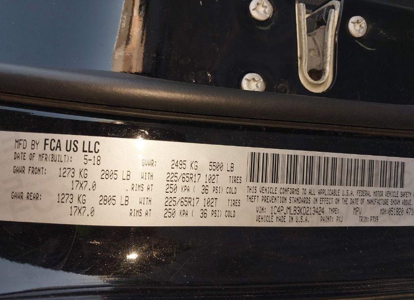 Photo 9 of 2019 Jeep Cherokee LATITUDE PLUS 4X4 (VIN 1C4PJMLB3KD213424)