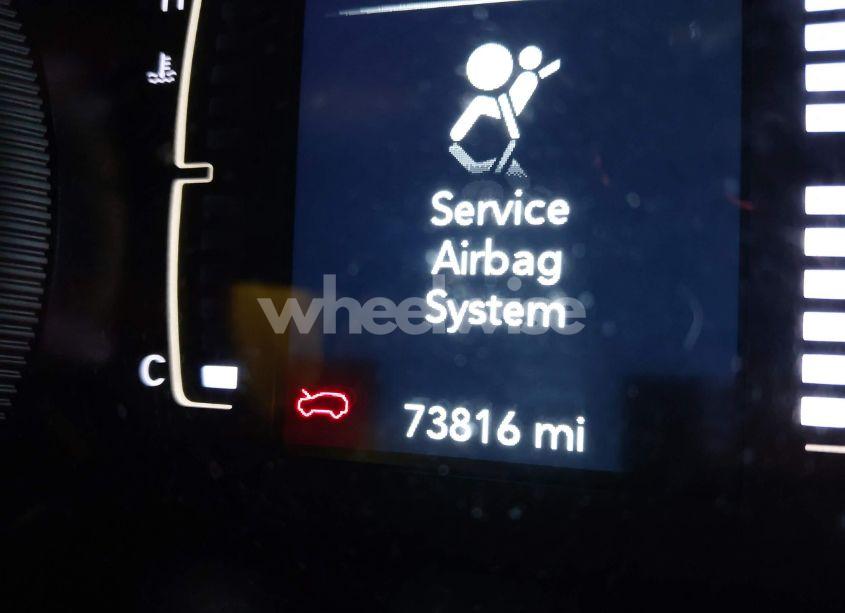 Photo 15 of 2019 Jeep Cherokee LATITUDE PLUS 4X4 (VIN 1C4PJMLB3KD214119)