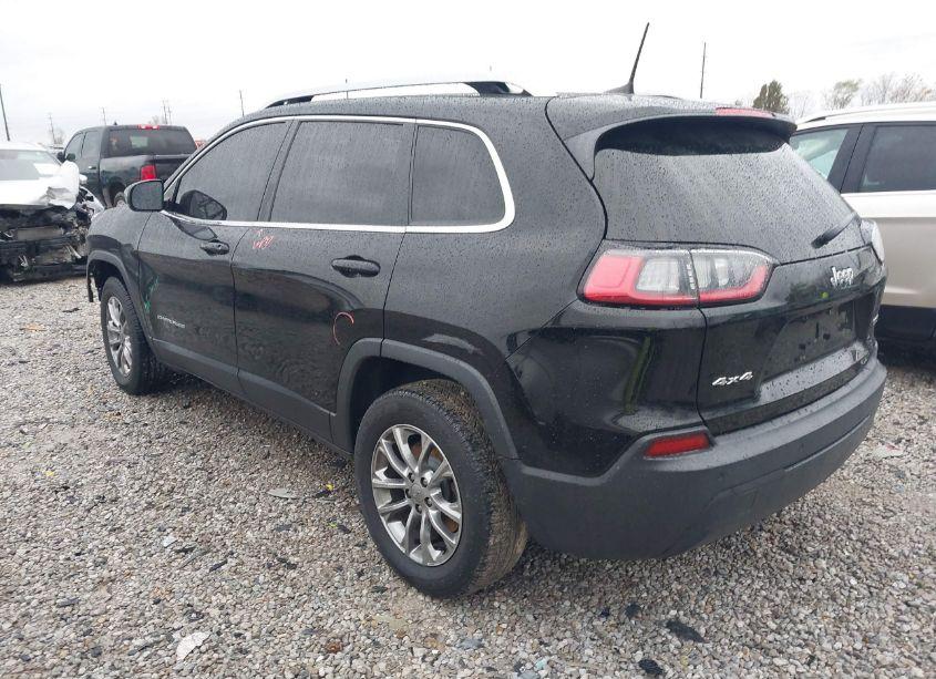 Photo 3 of 2019 Jeep Cherokee LATITUDE PLUS 4X4 (VIN 1C4PJMLB3KD259741)