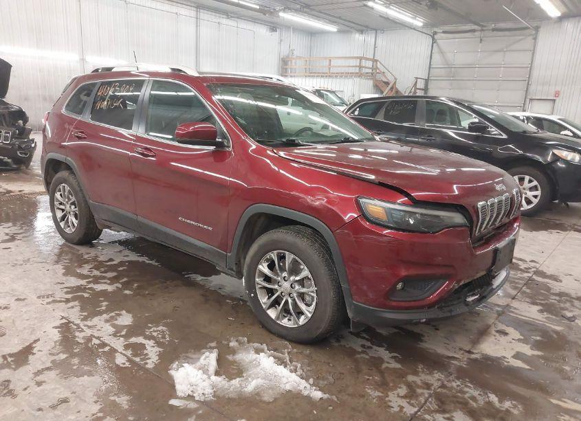 2019 Jeep Cherokee LATITUDE PLUS 4X4 (VIN 1C4PJMLB3KD337256) main photo