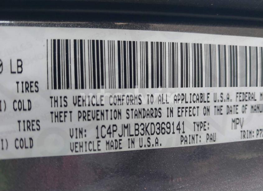 Photo 9 of 2019 Jeep Cherokee LATITUDE PLUS 4X4 (VIN 1C4PJMLB3KD369141)