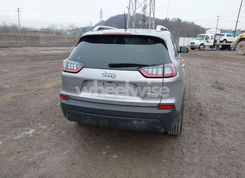 Photo 17 of 2019 Jeep Cherokee LATITUDE PLUS 4X4 (VIN 1C4PJMLB3KD391611)