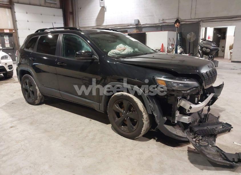 2019 Jeep Cherokee ALTITUDE 4X4 (VIN 1C4PJMLB3KD437485) main photo