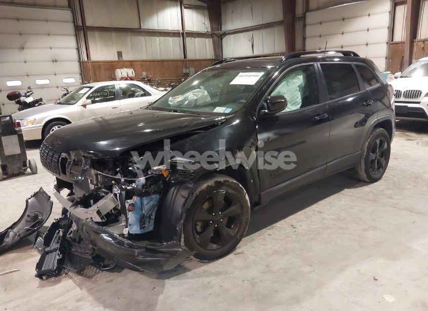 Photo 2 of 2019 Jeep Cherokee ALTITUDE 4X4 (VIN 1C4PJMLB3KD437485)