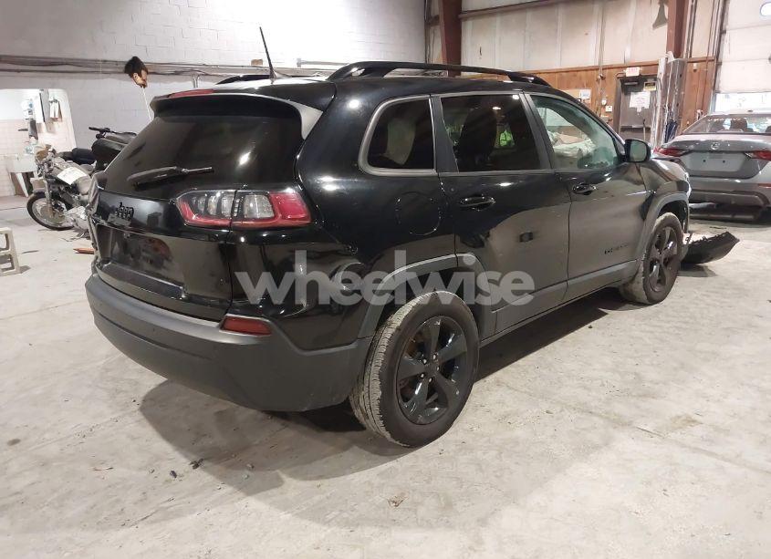 Photo 4 of 2019 Jeep Cherokee ALTITUDE 4X4 (VIN 1C4PJMLB3KD437485)