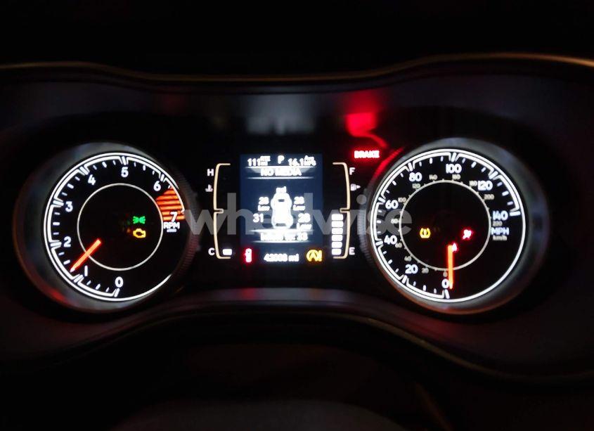 Photo 7 of 2019 Jeep Cherokee ALTITUDE 4X4 (VIN 1C4PJMLB3KD437485)