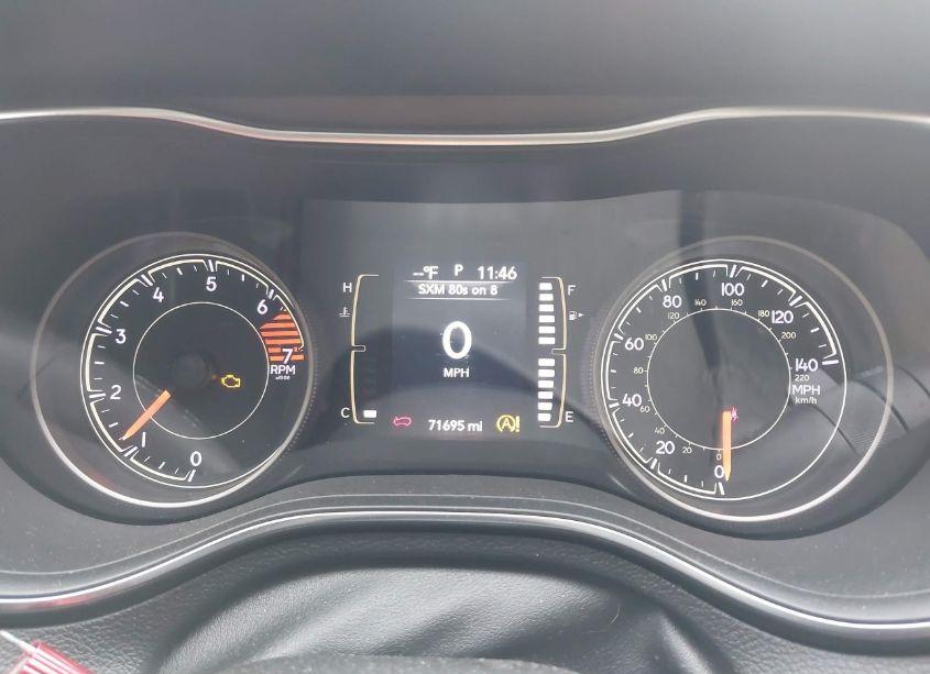 Photo 7 of 2019 Jeep Cherokee ALTITUDE 4X4 (VIN 1C4PJMLB3KD437616)