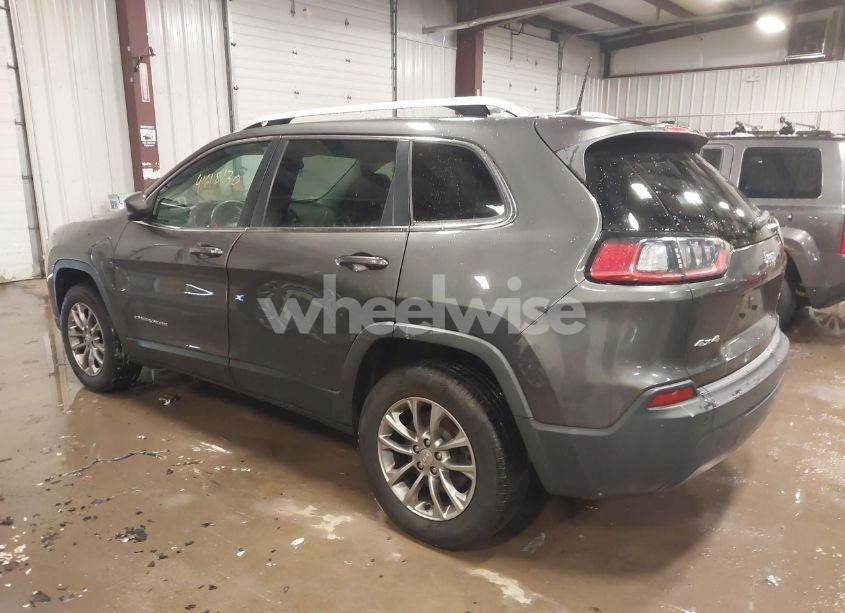 Photo 3 of 2019 Jeep Cherokee LATITUDE PLUS 4X4 (VIN 1C4PJMLB4KD307179)