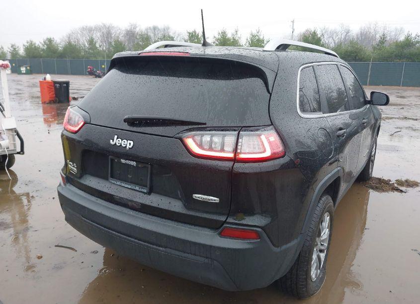 Photo 4 of 2019 Jeep Cherokee LATITUDE PLUS 4X4 (VIN 1C4PJMLB4KD363090)
