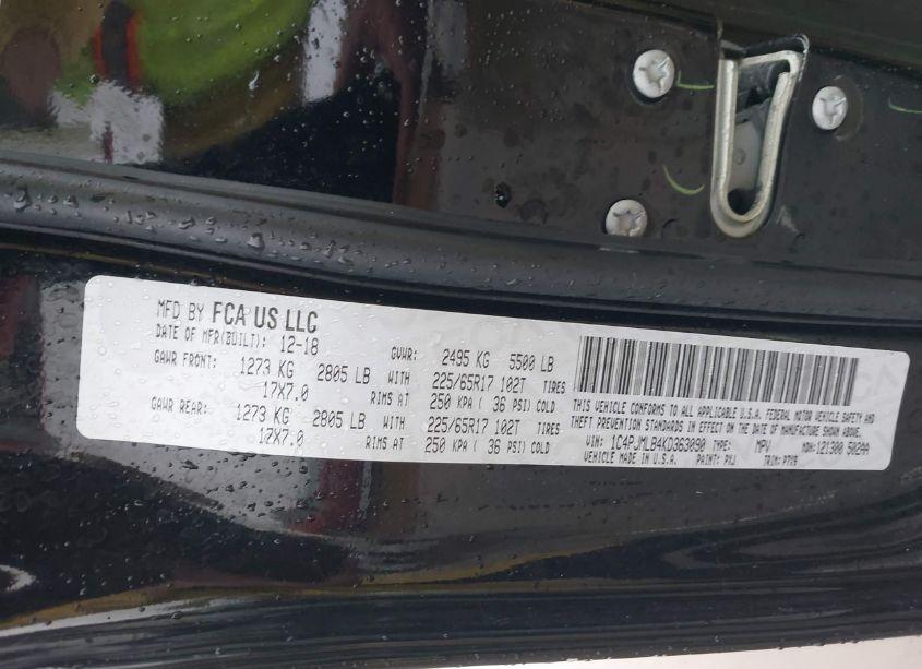 Photo 9 of 2019 Jeep Cherokee LATITUDE PLUS 4X4 (VIN 1C4PJMLB4KD363090)