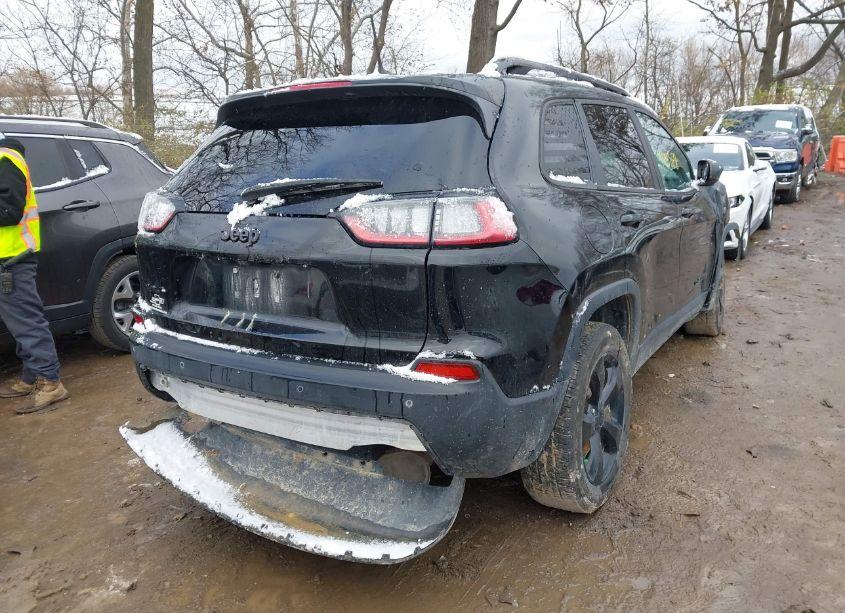 Photo 4 of 2020 Jeep Cherokee ALTITUDE 4X4 (VIN 1C4PJMLB4LD527567)
