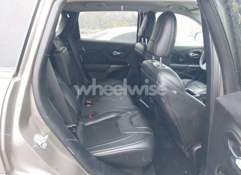 Photo 8 of 2020 Jeep Cherokee LATITUDE PLUS 4X4 (VIN 1C4PJMLB4LD548967)