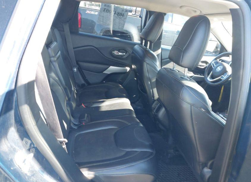 Photo 8 of 2018 Jeep Cherokee LATITUDE PLUS 4X4 (VIN 1C4PJMLB5JD522553)