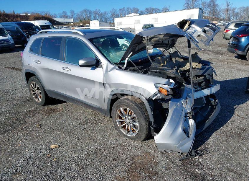 2019 Jeep Cherokee LATITUDE PLUS 4X4 (VIN 1C4PJMLB5KD174738) main photo