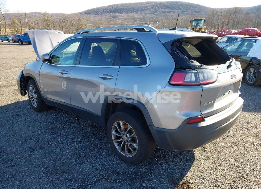 Photo 3 of 2019 Jeep Cherokee LATITUDE PLUS 4X4 (VIN 1C4PJMLB5KD174738)