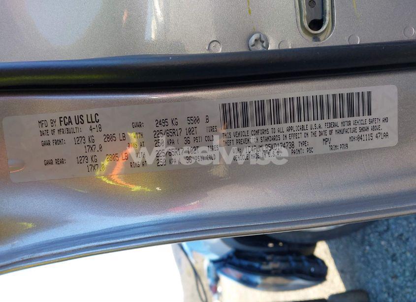 Photo 9 of 2019 Jeep Cherokee LATITUDE PLUS 4X4 (VIN 1C4PJMLB5KD174738)