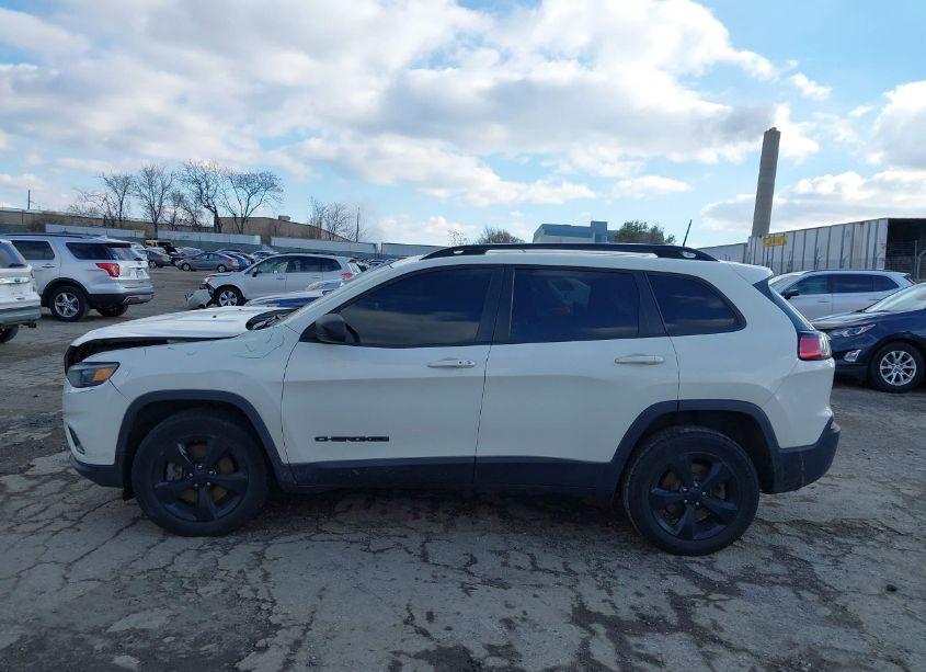 Photo 15 of 2019 Jeep Cherokee ALTITUDE 4X4 (VIN 1C4PJMLB5KD292174)