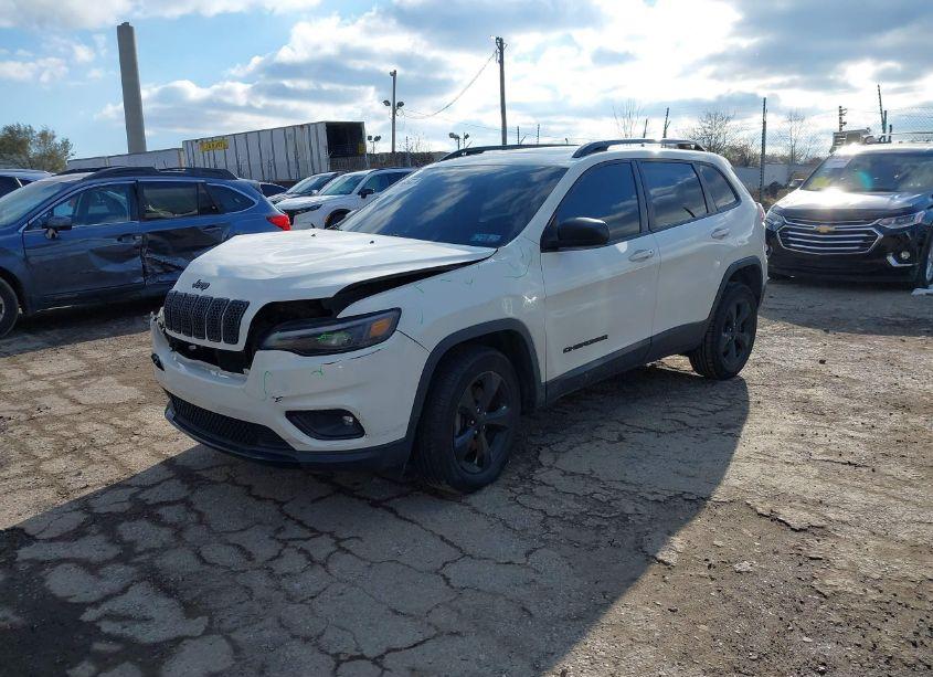 Photo 2 of 2019 Jeep Cherokee ALTITUDE 4X4 (VIN 1C4PJMLB5KD292174)