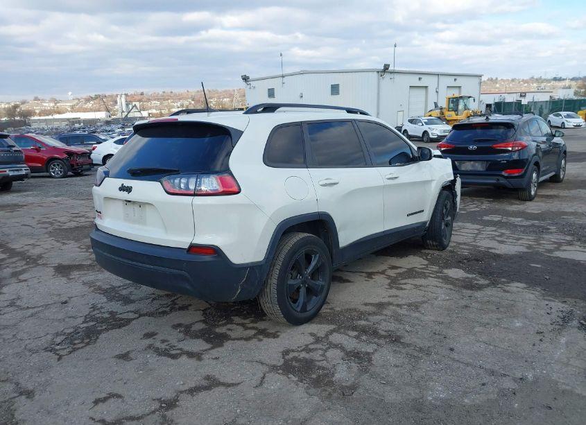 Photo 4 of 2019 Jeep Cherokee ALTITUDE 4X4 (VIN 1C4PJMLB5KD292174)