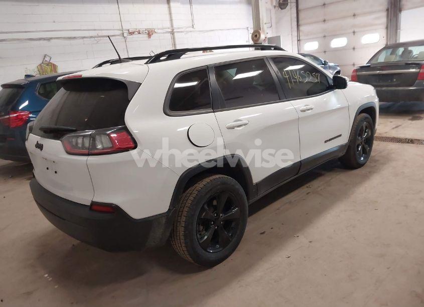 Photo 4 of 2019 Jeep Cherokee ALTITUDE 4X4 (VIN 1C4PJMLB5KD453770)