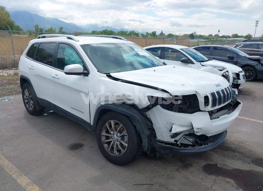 2020 Jeep Cherokee LATITUDE PLUS 4X4 (VIN 1C4PJMLB5LD551263) main photo