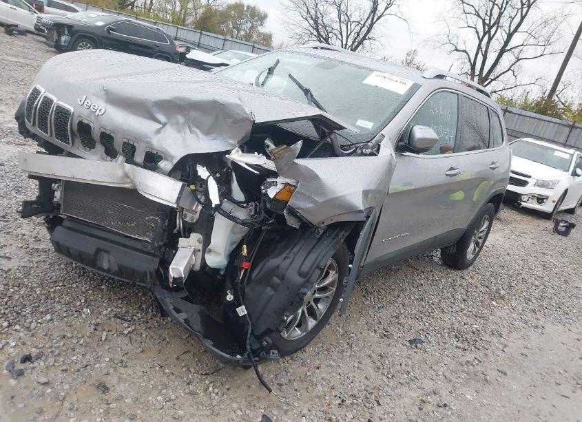 Photo 2 of 2020 Jeep Cherokee LATITUDE PLUS 4X4 (VIN 1C4PJMLB5LD593982)