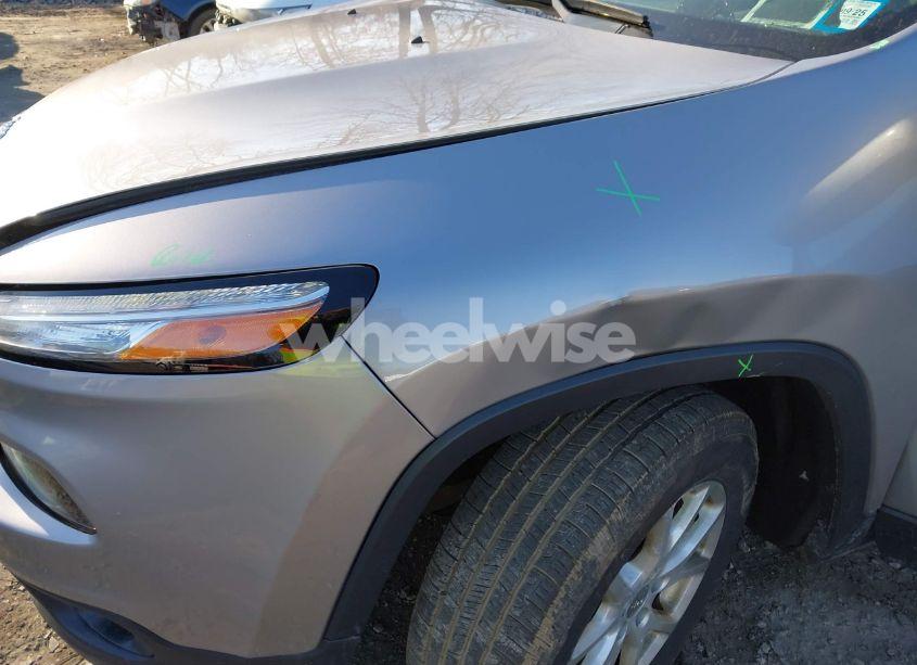 Photo 17 of 2018 Jeep Cherokee LATITUDE PLUS 4X4 (VIN 1C4PJMLB6JD526661)