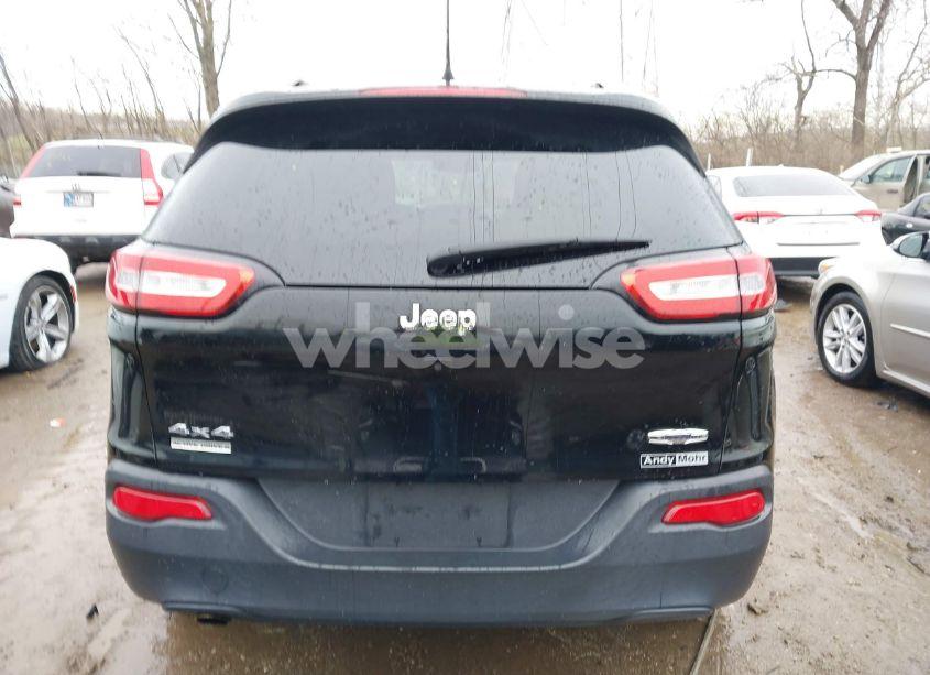 Photo 17 of 2018 Jeep Cherokee LATITUDE PLUS 4X4 (VIN 1C4PJMLB6JD534615)