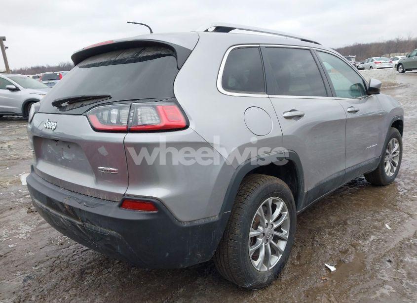 Photo 4 of 2019 Jeep Cherokee LATITUDE PLUS 4X4 (VIN 1C4PJMLB6KD130473)
