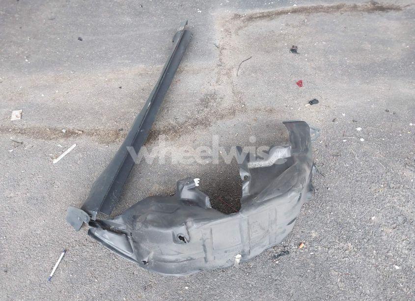 Photo 12 of 2019 Jeep Cherokee LATITUDE PLUS 4X4 (VIN 1C4PJMLB6KD252346)