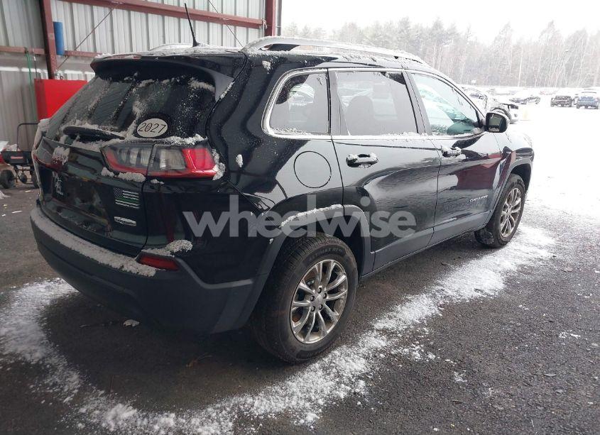 Photo 4 of 2019 Jeep Cherokee LATITUDE PLUS 4X4 (VIN 1C4PJMLB6KD252346)