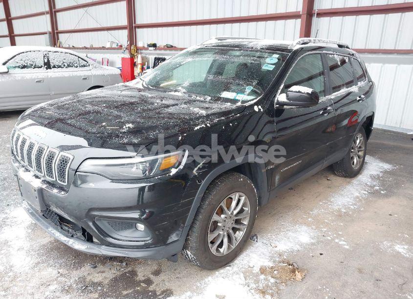 Photo 6 of 2019 Jeep Cherokee LATITUDE PLUS 4X4 (VIN 1C4PJMLB6KD252346)