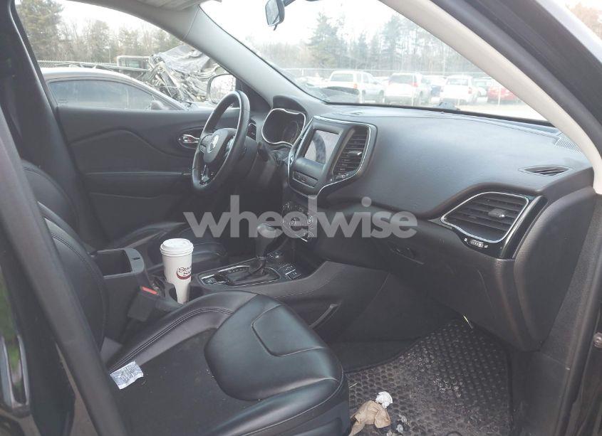 Photo 5 of 2019 Jeep Cherokee ALTITUDE 4X4 (VIN 1C4PJMLB6KD292961)