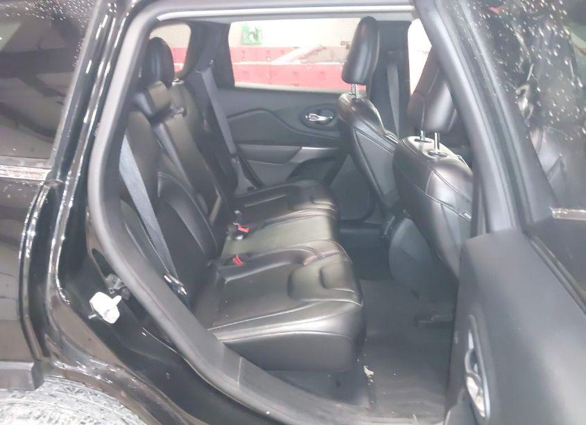 Photo 8 of 2020 Jeep Cherokee LATITUDE PLUS 4X4 (VIN 1C4PJMLB6LD584899)