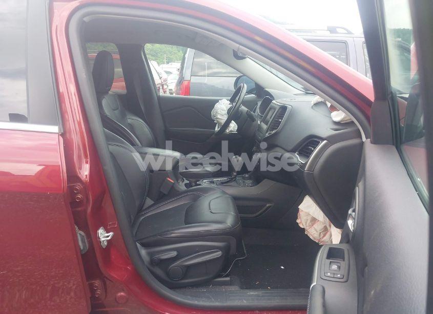 Photo 5 of 2020 Jeep Cherokee LATITUDE PLUS 4X4 (VIN 1C4PJMLB6LD585258)