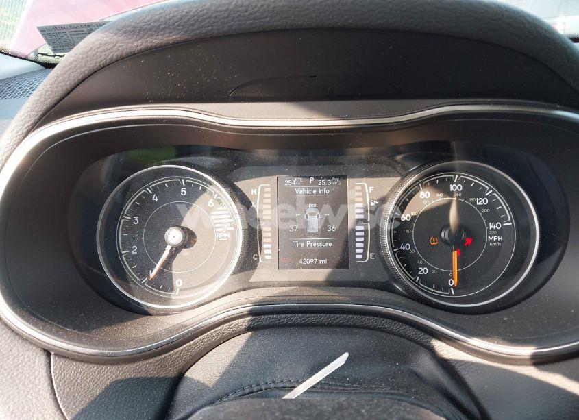 Photo 7 of 2020 Jeep Cherokee LATITUDE PLUS 4X4 (VIN 1C4PJMLB6LD585258)