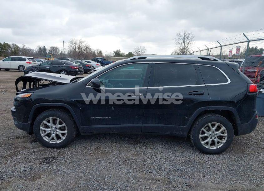 Photo 14 of 2018 Jeep Cherokee LATITUDE PLUS 4X4 (VIN 1C4PJMLB7JD507892)