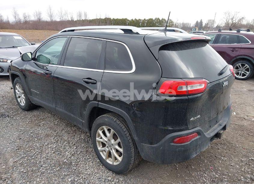 Photo 3 of 2018 Jeep Cherokee LATITUDE PLUS 4X4 (VIN 1C4PJMLB7JD507892)