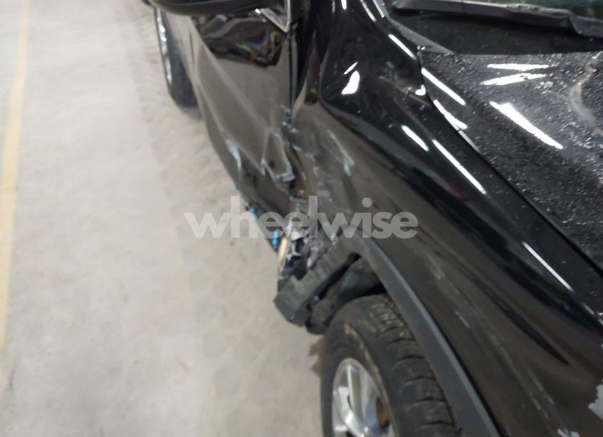 Photo 6 of 2019 Jeep Cherokee LATITUDE PLUS 4X4 (VIN 1C4PJMLB7KD193212)