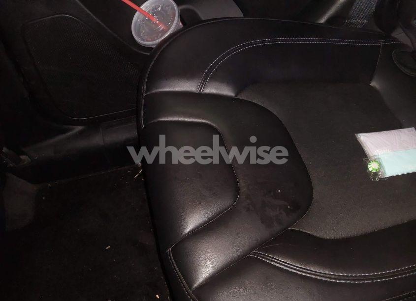 Photo 8 of 2019 Jeep Cherokee LATITUDE PLUS 4X4 (VIN 1C4PJMLB7KD193212)