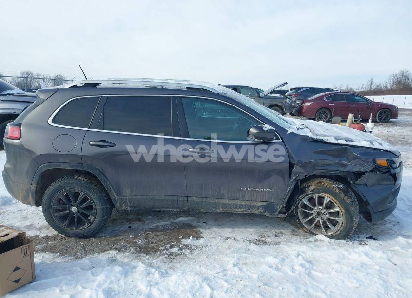 Photo 14 of 2019 Jeep Cherokee LATITUDE PLUS 4X4 (VIN 1C4PJMLB7KD198779)