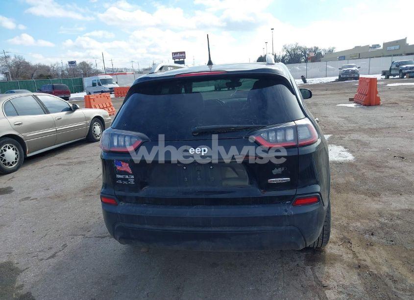 Photo 17 of 2019 Jeep Cherokee LATITUDE PLUS 4X4 (VIN 1C4PJMLB7KD228296)