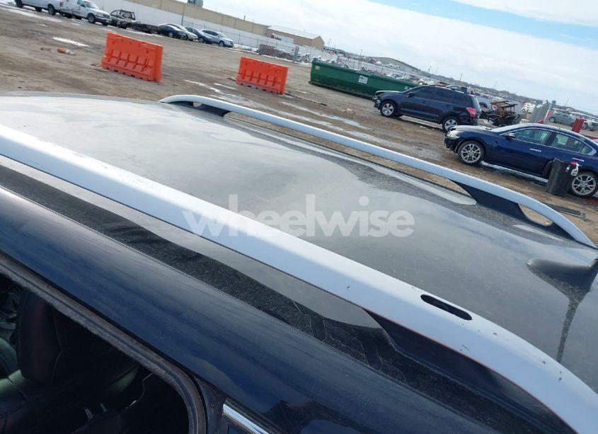 Photo 6 of 2019 Jeep Cherokee LATITUDE PLUS 4X4 (VIN 1C4PJMLB7KD228296)