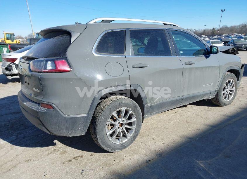 Photo 4 of 2019 Jeep Cherokee LATITUDE PLUS 4X4 (VIN 1C4PJMLB7KD378649)