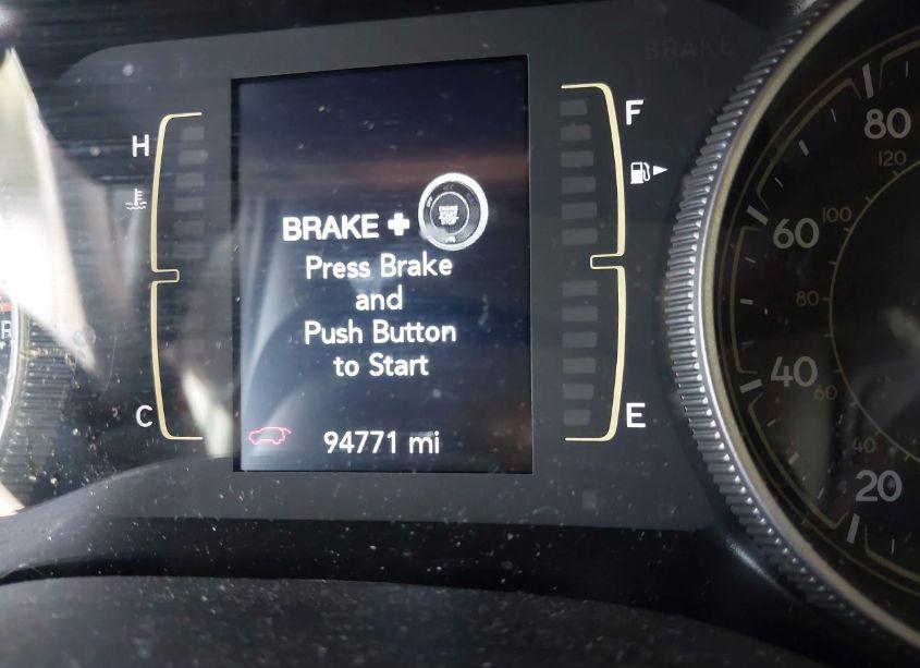 Photo 16 of 2019 Jeep Cherokee LATITUDE PLUS 4X4 (VIN 1C4PJMLB7KD432497)