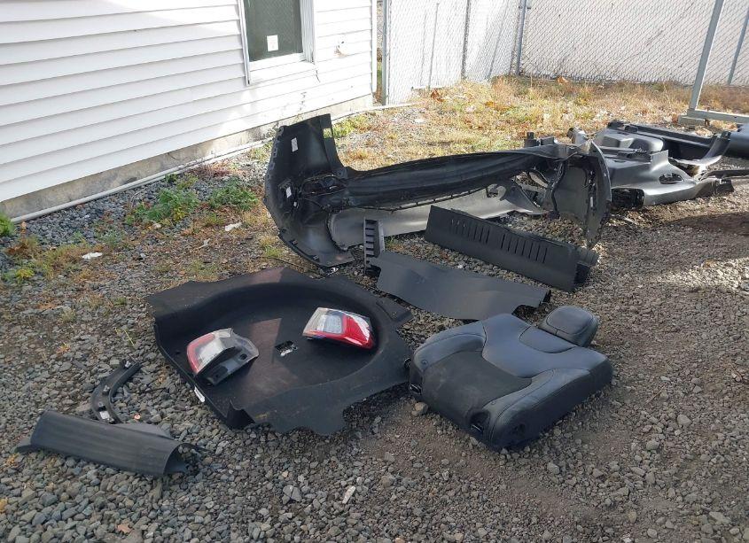 Photo 18 of 2019 Jeep Cherokee LATITUDE PLUS 4X4 (VIN 1C4PJMLB7KD432497)