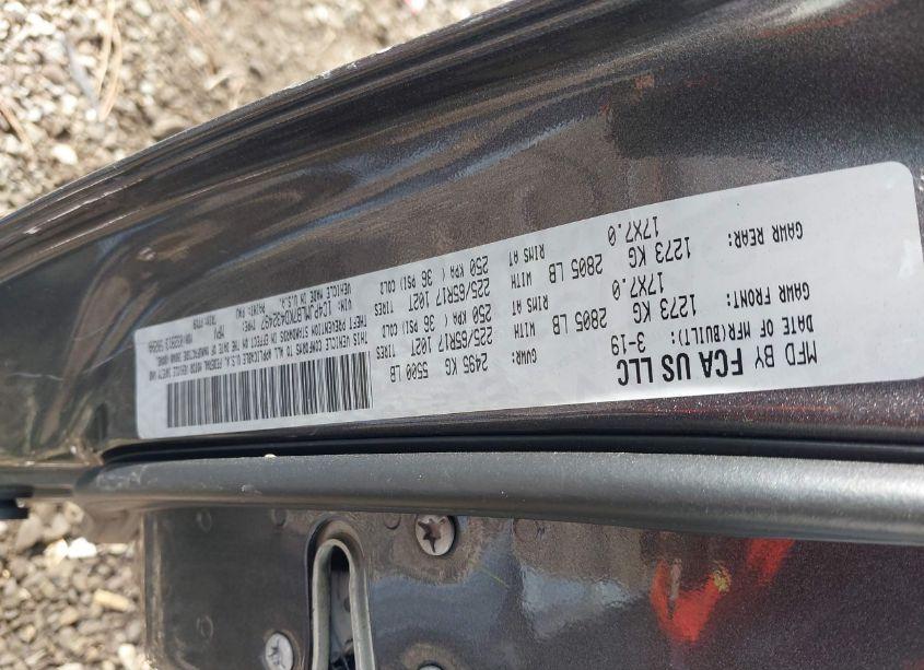 Photo 9 of 2019 Jeep Cherokee LATITUDE PLUS 4X4 (VIN 1C4PJMLB7KD432497)